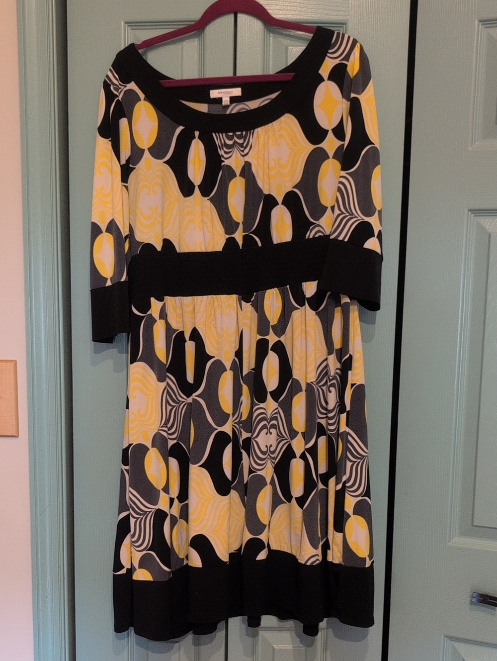 dressbarn Black, Gray & Yellow Graphic Knit Dress